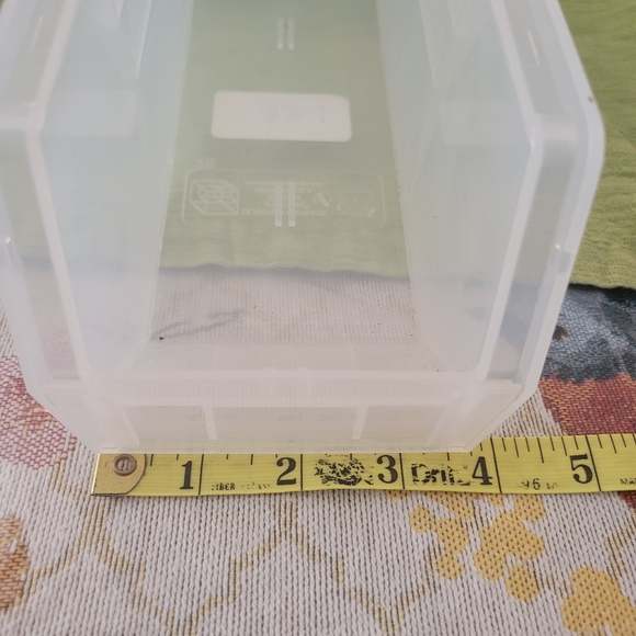 Stacking bin - Picture 2 of 2